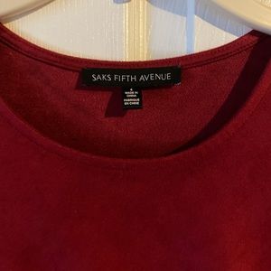 Saks dress size small